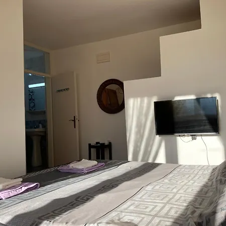 Piazza Liberta Apartament *