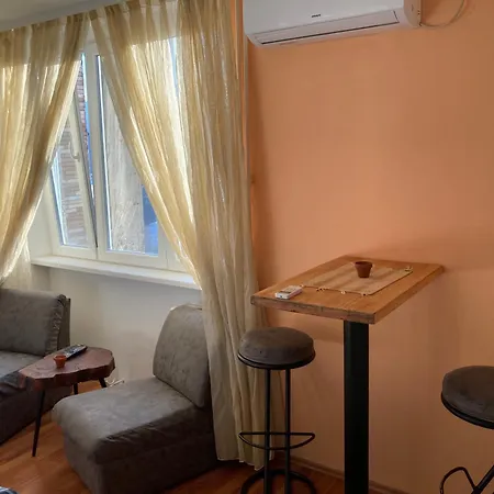 Piazza Liberta Apartamento Skopie